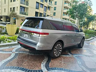 صورة مصغرة 16 لـ 2023 Lincoln NAVIGATOR