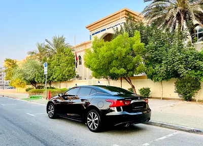2018 Nissan MAXIMA 照片 3