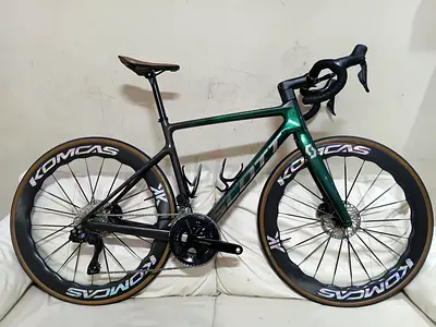 FullCarbon Scott Addict20 PremiumBike ElectricShifter Shimano105 Di2 12*2Speed CarbonWheelSet NewCon