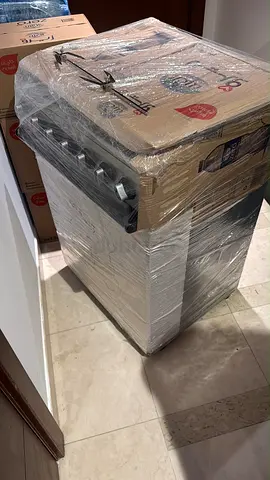 Gas oven / stove for sale - good condition