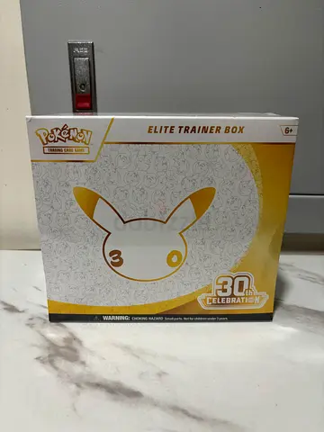 Pokemon 30th ETB