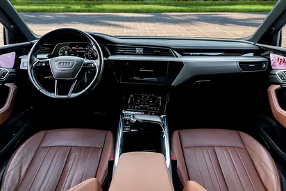 2024 AUDI Q8 E-TRON — фото 8