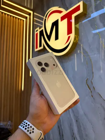 APPLE IPHONE 18 PRO 256GB SILVER ESIM VERSION