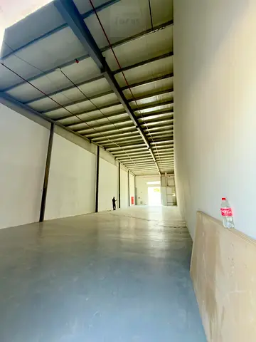 4500 sqrft warehouses at per sqrft 30