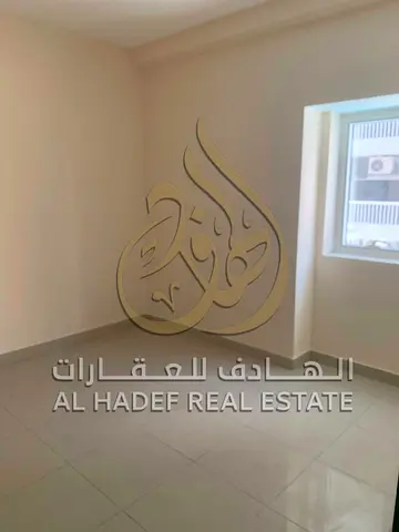 🏡 **For Rent in Al Taawun – 3-Bedroom Apartment with Living Room** ✨ Distinctive, family-friendly apartment 🛏️ 3 bedrooms + living room 📦 Storage