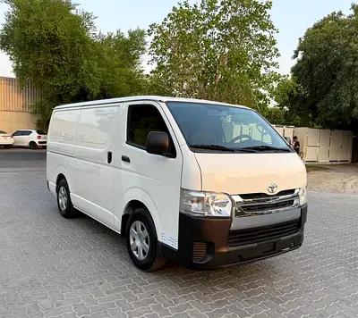 Toyota Hiace Panel Van 2017 GCC Specs
