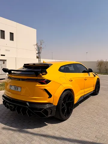 صورة 4 لـ 2019 Lamborghini URUS