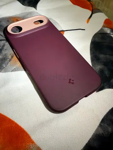 SPIGEN CASE for iPhone 17 Air 2025 / 2026 BURGUNDY protective case - good condition