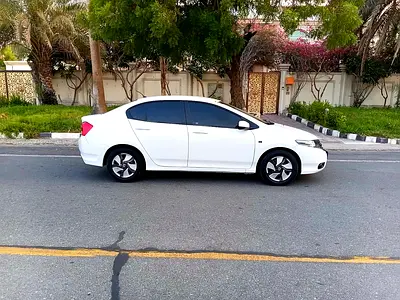 2013 Honda CITY — миниатюра 11