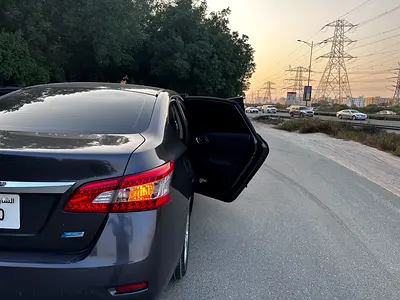 2014 Nissan SENTRA — миниатюра 11