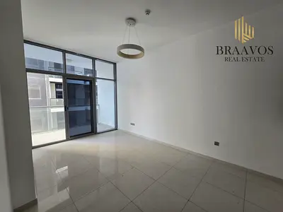 MULTIPLE CHEQUE | COZY | SPACIOUS