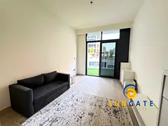 Furnished and equipped kitchen , Community Views