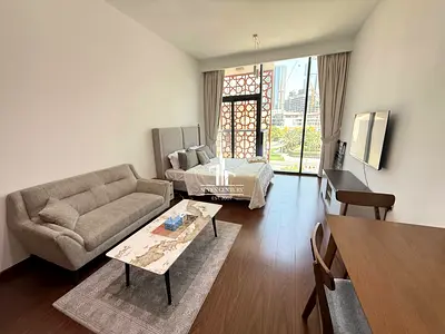 Bright Layout with City View|Prime Location|Vacant