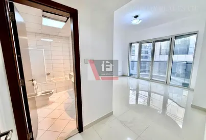 SPACIOUS 2BHK WITH GYM POOL CAR PARKING NEXT TO SAHARA MALL CLOSE TO DUBAI RTA BUS STOP