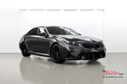 2025 BMW M5 / HYBRID / LOW MILEAGE / CARBON FIBER