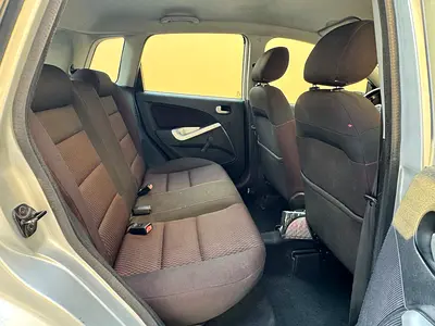صورة مصغرة 13 لـ 2011 FORD FIGO