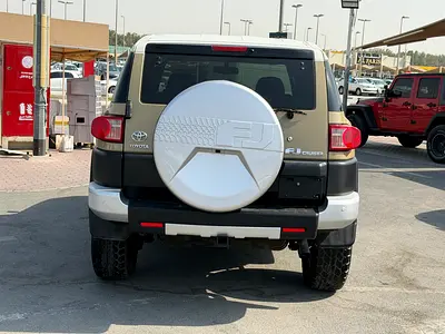2014 Toyota FJ CRUISER 缩略图 9