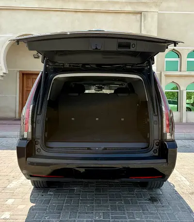 صورة 7 لـ 2020 Cadillac ESCALADE