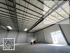 offering 120 kW 3-phase power, 10,000 sq ft of usable space, and a prime main road location.