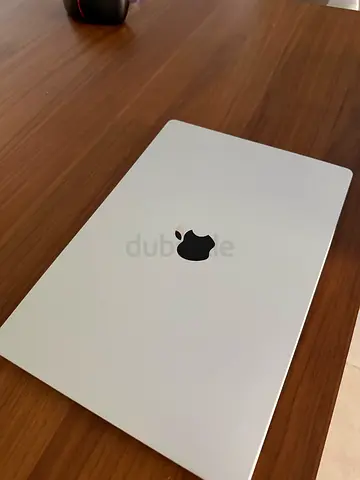 MacBook Pro M1 Pro, 16" inch, 16GB RAM, 512GB