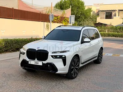 Under warranty BMW X7 xDrive40i M Sport 2023 model GCC Specs