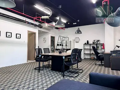 DMCC|Open Layout|Lake View