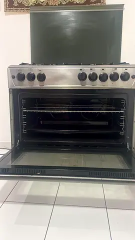 Cooking range