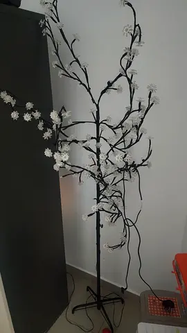 Lamp tree homecenter
