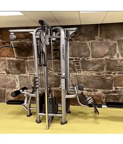 Life Fitness Signature MJ4 – 3 Station Jungle Gym