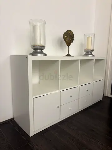White living room console with drawers