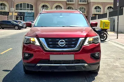 2019 Nissan Pathfinder SL 3.5L | GCC Specifications