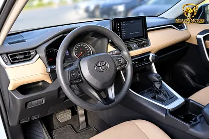 2023 Toyota RAV 4 — миниатюра 7