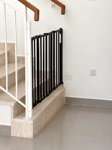 Foldable metal baby safety gate for stairs — black, sturdy