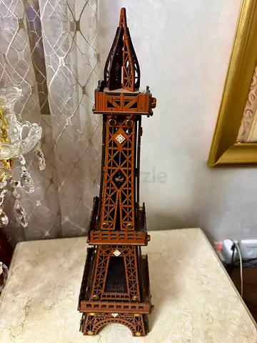 Handcrafted Wooden Eiffel Tower Model - Decorative Collectible