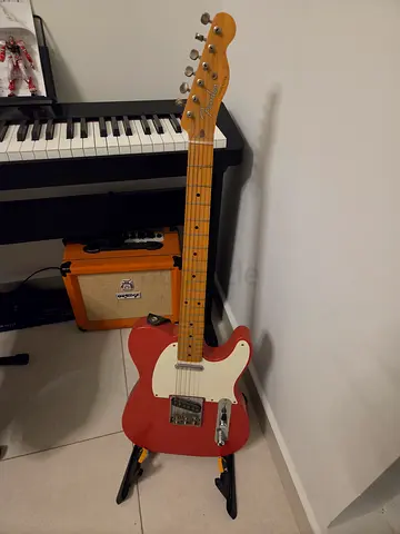 Fender Vintera 50s Telecaster, Fiesta Red, Maple Fingerboard
