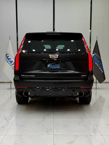 صورة 8 لـ 2026 Cadillac ESCALADE