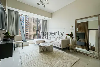 Well-Maintained | Furnished | Near Mall | JLT View