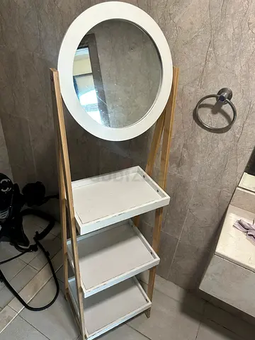 Bathroom stand with mirror