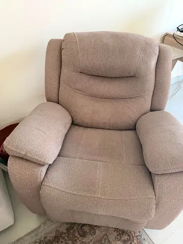 Comfortable single-seater reclining armchair - light brown fabric