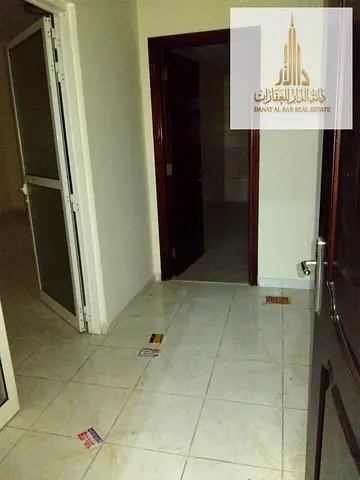 استوديو مفروش للإيجار الشهري في النعيمية عجمان مقابل مدرسة الحكمة شامل الفواتير