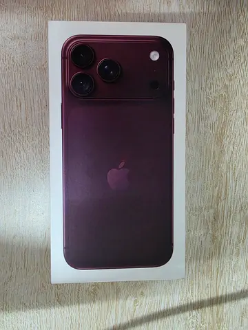 Apple 18 Pro Max burgundy 256