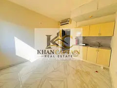 No Comission Stylish Studio Near Madina Mall
