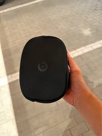 Beats Solo4 Wireless – Excellent Condition + Original Box