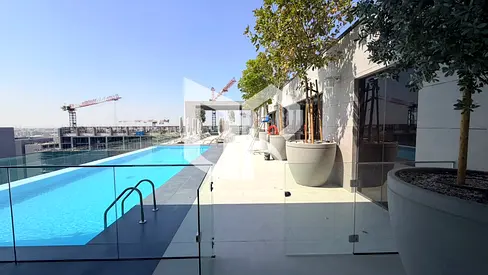 🏡 غرفة وصالة للبيع في فيدا الجادة | 727 قدم² | مؤجرة بـ65 ألف | 950 ألف درهم
