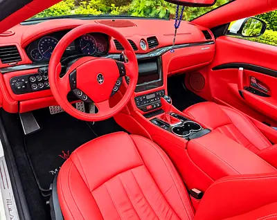 2011 Maserati GRANCABRIO — миниатюра 14