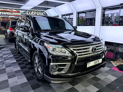 2015 Lexus LX 570 Sport GCC Specs