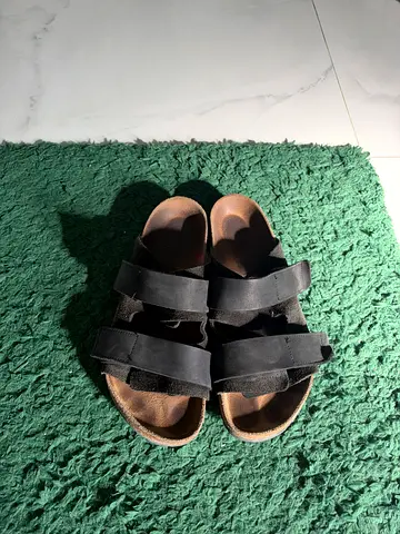 Birkenstock Uji size 42