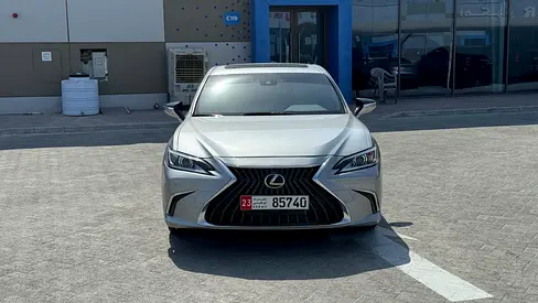 2025 Lexus ES 350 GCC Specs