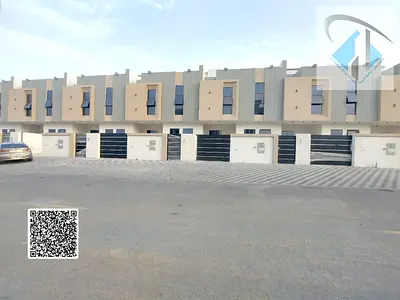 Freehold villas for all nationalities, including registration and ownership fees. Excellent locatio