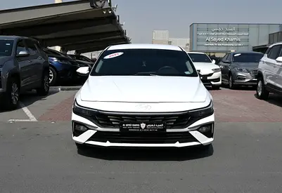 Hyundai Elantra - GCC - 2025 - Smart - In excellent condition inside and out.